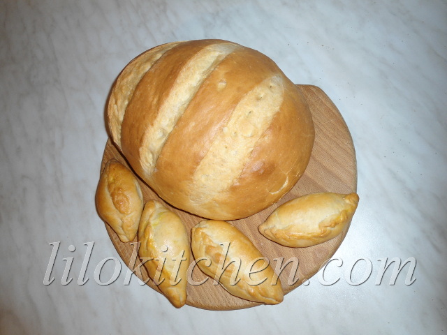 Домашний белый хлеб на сыворотке